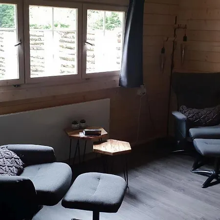 Tinyhouses Auf Dem Campingplatz Weissenthalsmuhle Holiday home Niedenstein